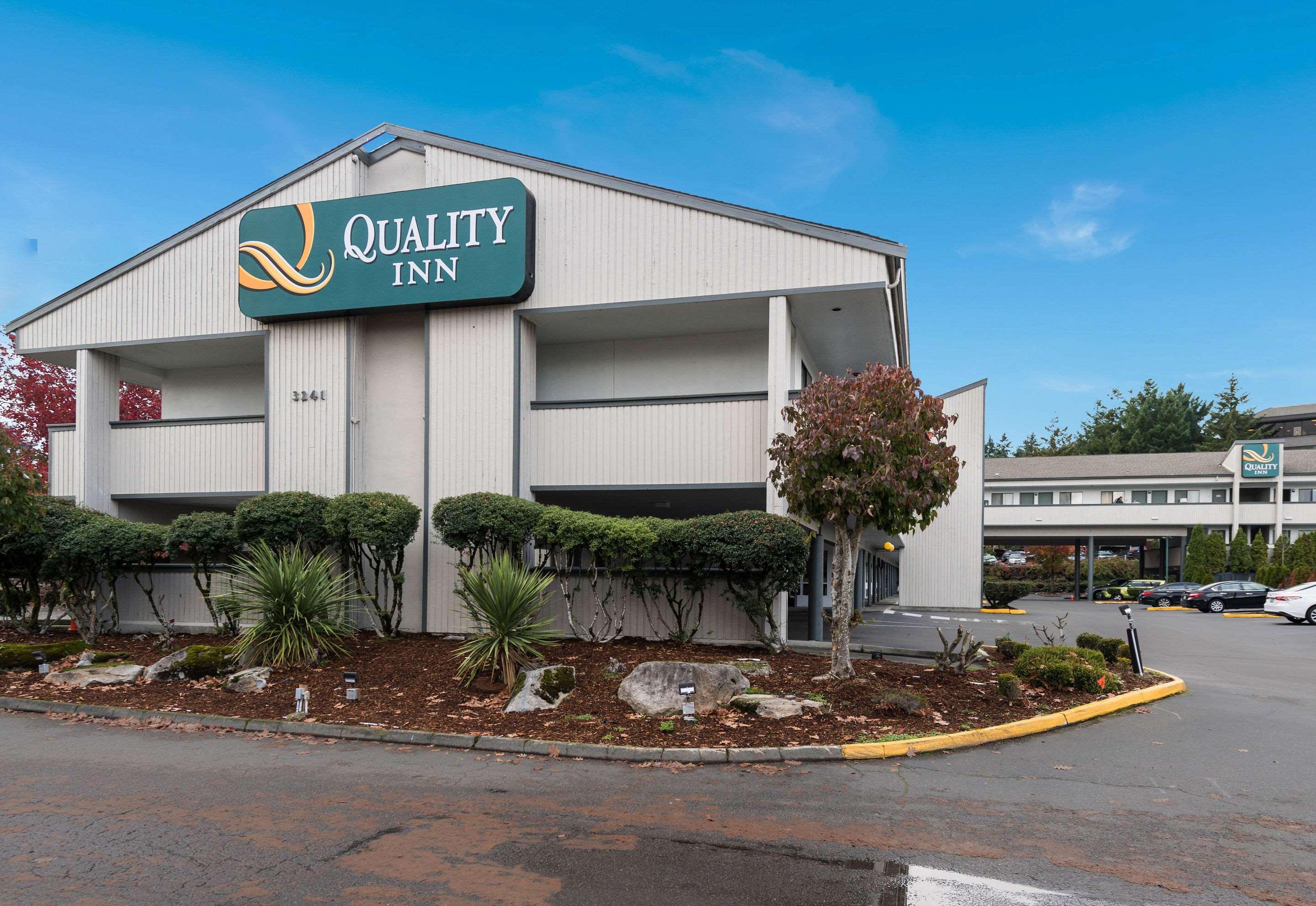Quality Inn Bellevue Exterior photo