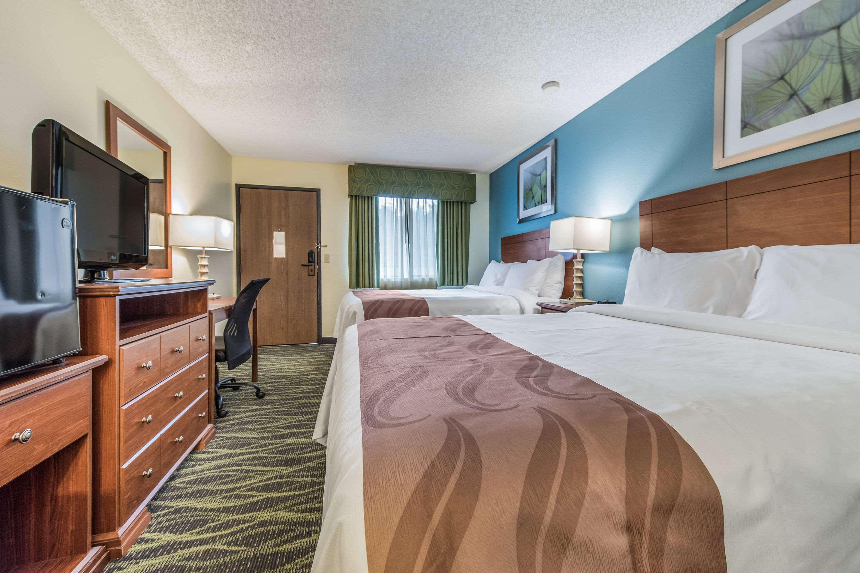 Quality Inn Bellevue Exterior photo