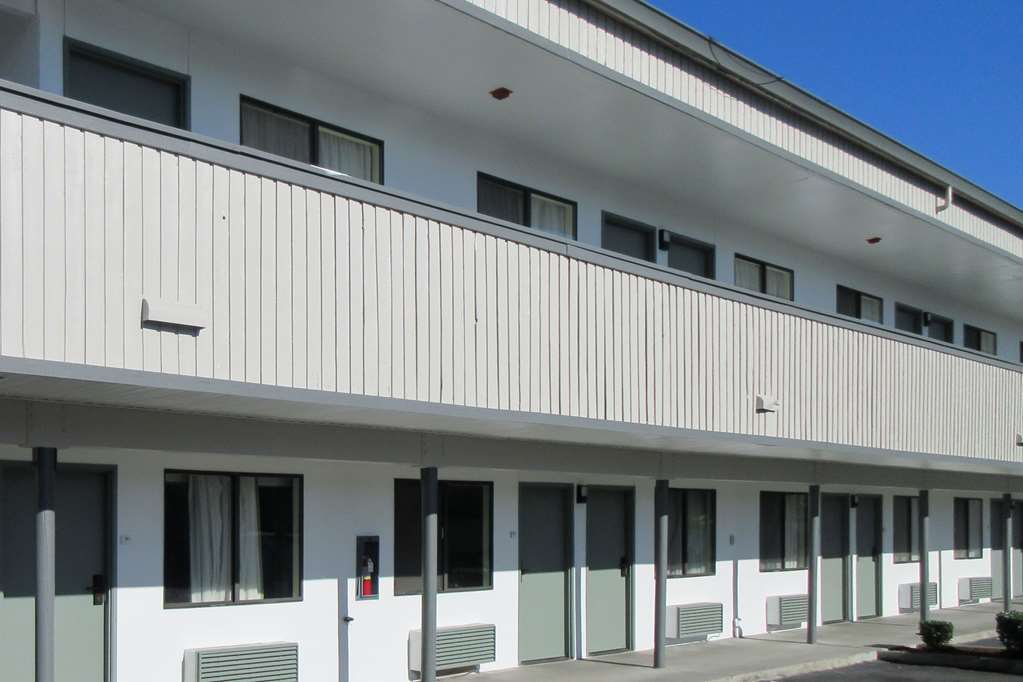 Quality Inn Bellevue Exterior photo