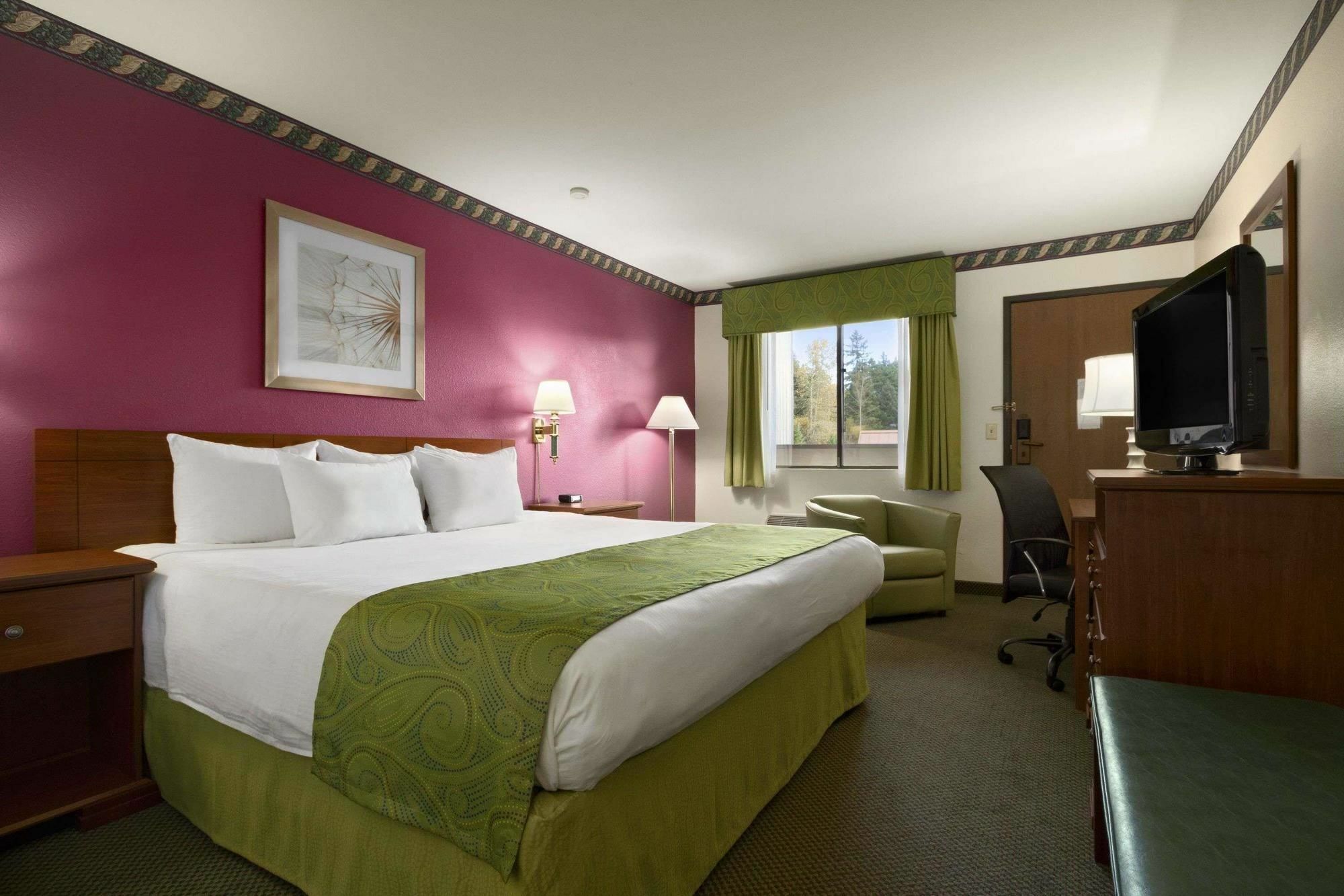 Quality Inn Bellevue Exterior photo